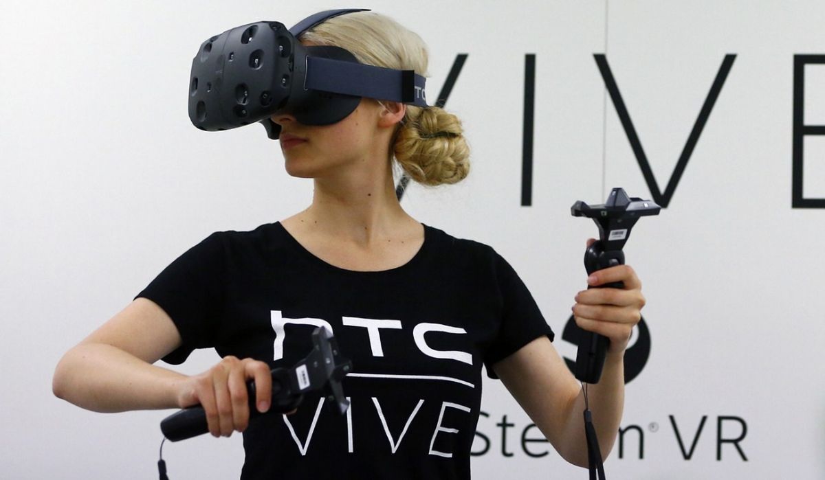 HTC разрабатывает новую версию Vive