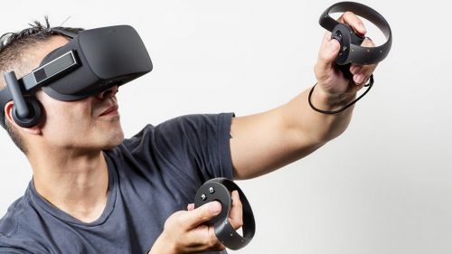 Названа стоимость и дата выхода контроллеров Oculus Touch