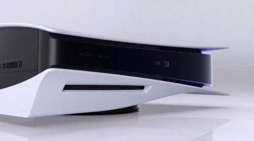 Опубликованы новые «живые» фото PS5 и видео с интерфейсом консоли