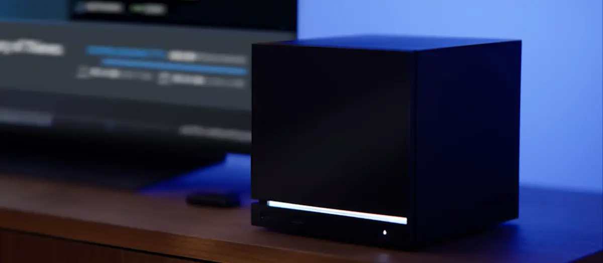 Valve официально представили Steam Machine и Controller